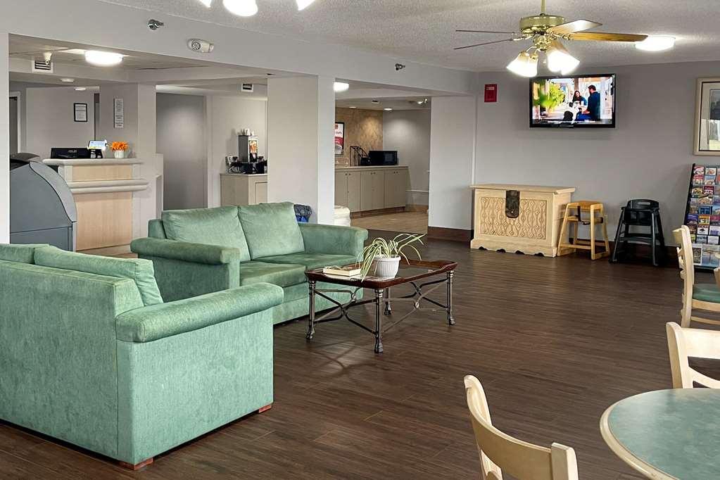 Econo Lodge Georgetown Interior photo