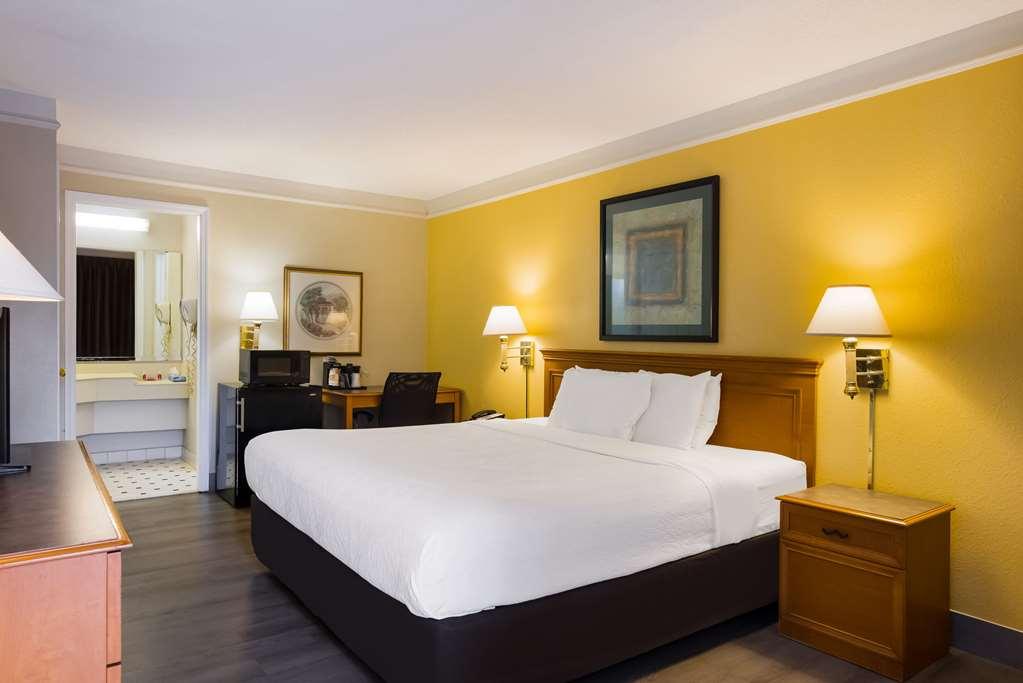 Econo Lodge Georgetown Room photo